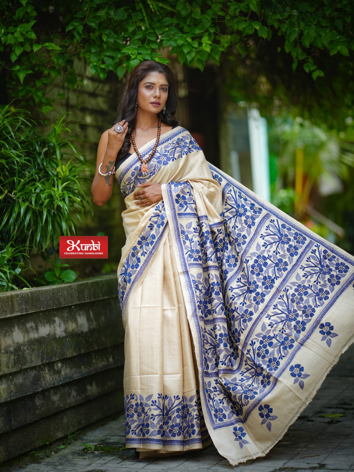 Kantha Stitch Saree on Blended Bangalori Silk, 6 m (with blouse piece) at  Rs 3000 in Kolkata